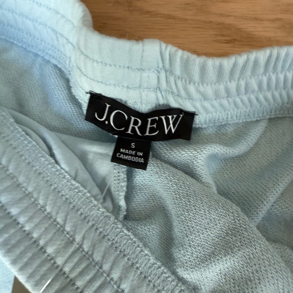 NWT J. Crew Women's Athletic Shorts with Red and Blue Stripes size Small - Picture 5 of 7